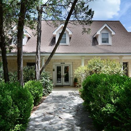 Wimberley Inn & Bar ภายนอก รูปภาพ